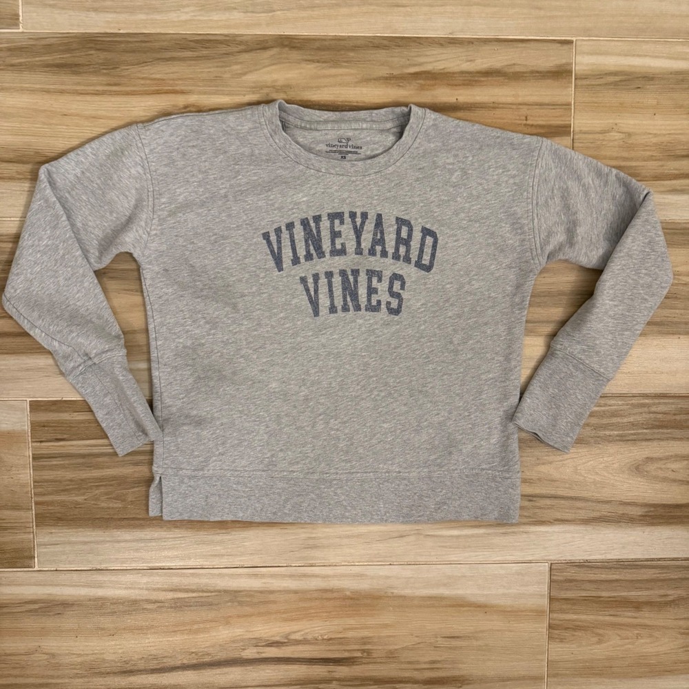 Vineyard Vines Womens XS Heather Gray Collegiate Block Logo Sweatshirt Crewneck